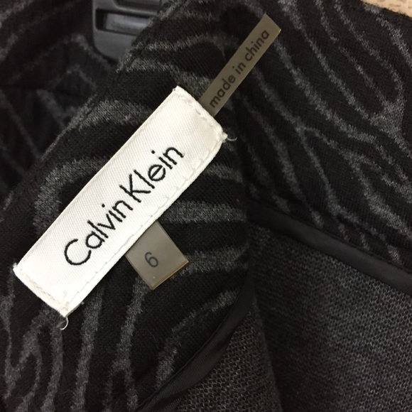 SALE
 Calvin Klein Animal Print Pencil SkirtG11 - Picture 6 of 6